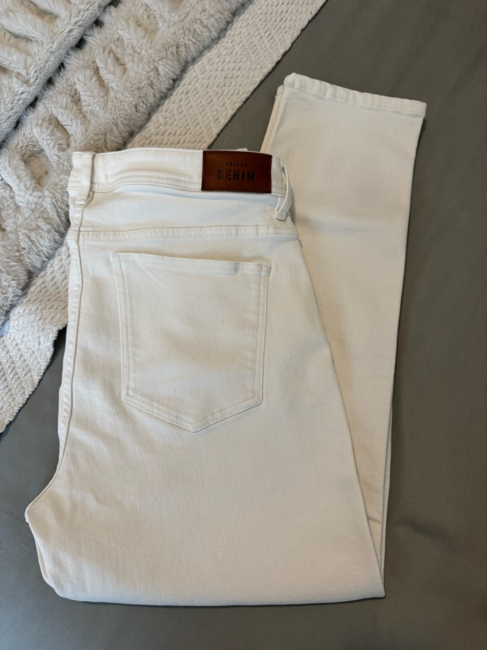 Sezane Le Slim Parfait Ecru Denim Jeans NWT Size 12